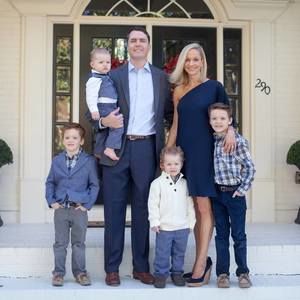 Meet your Posher, Monique